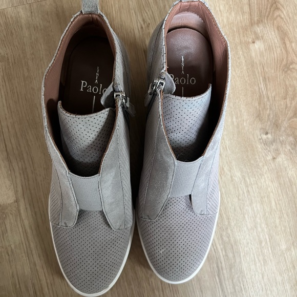 Linea Paolo Wedge Sneaker Light Grey - Picture 5 of 8